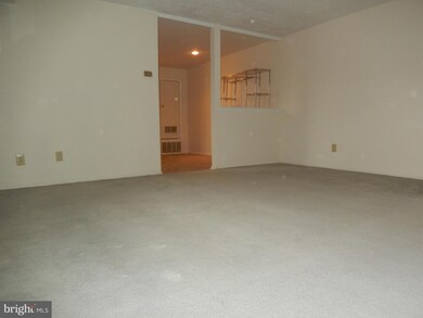 11921 Tarragon Rd unit E, Reisterstown, MD 21136 - photo 7