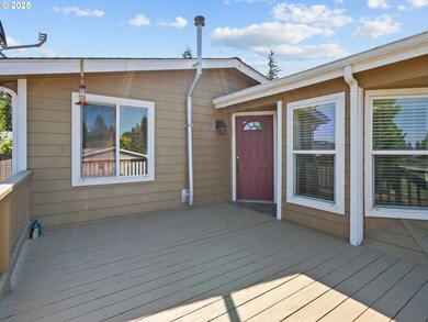 1015 Oak St unit 52, Silverton, OR 97381 - photo 5