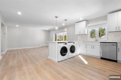 539 Undercliff Ave unit 4, Edgewater, NJ 07020 - photo 5