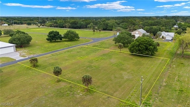 1530 Lindy Ln, Labelle, FL 33935 - photo 7