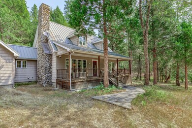 5042 Pleasant Creek Rd, Rogue River, OR 97537 - photo 2