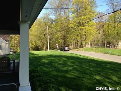 Exterior Front wooded area at end of street
