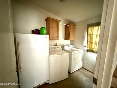 1605 W Ridgeview Dr, Ash Fork, AZ 86320 - photo 7