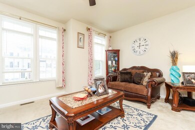 20251 Capital Ln, Hagerstown, MD 21742 - photo 4