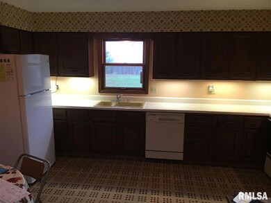 4104 Belle Ave, Davenport, IA 52807 - photo 5