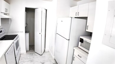 14905 SW 80th St unit 211, Miami, FL 33193 - photo 3