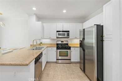 Watermarke, Irvine, CA 92612 - photo 2