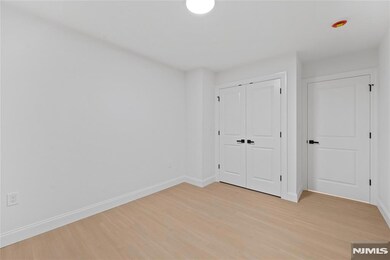 7 Montclair Ave, Paterson, NJ 07503 - photo 5