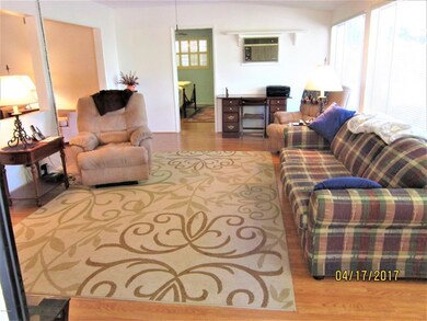 10615 W Mission Ln, Sun City, AZ 85351 - photo 3