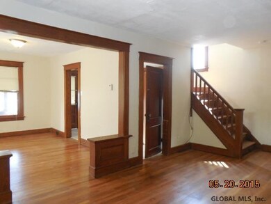 8 Twiller St, Albany, NY 12209 - photo 3