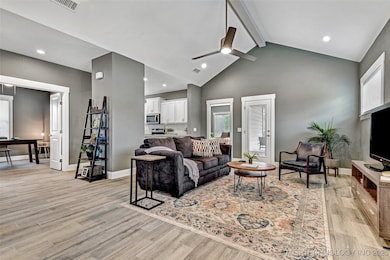 1178 Wild Indigo, Calera, OK 74730 - photo 3