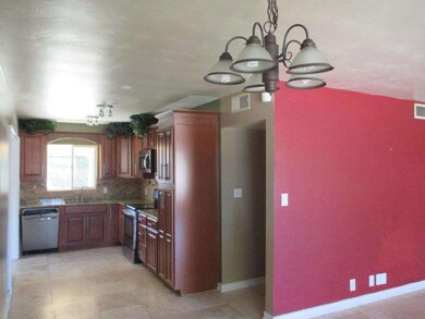 442 S Spencer, Mesa, AZ 85204 - photo 3