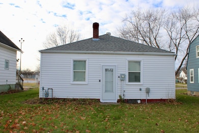 118 Crocker Ave N, Thief River Falls, MN 56701 - photo 3