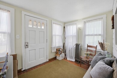 39 State St, Chicopee, MA 01013 - photo 7