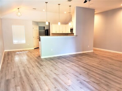 9115 Henrietta St, Houston, TX 77088 - photo 4