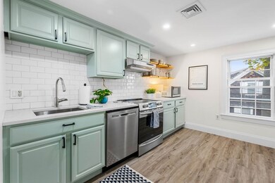 43 Sewall St unit 3, Marblehead, MA 01945 - photo 6