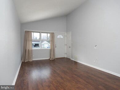 203 Curlew Ln, Mount Holly, NJ 08060 - photo 6