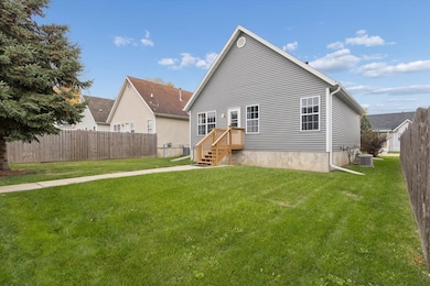 718 W Prospect St, Kirkland, IL 60146 - photo 6