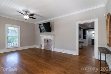 333 S Race St, Statesville, NC 28677 - photo 6