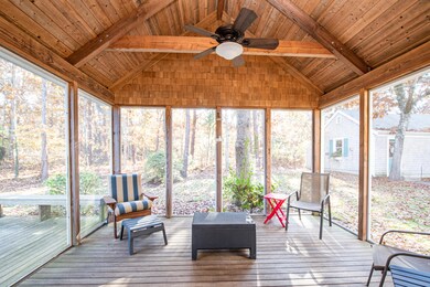 Screened in porch
