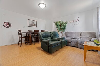 1419 Laurel Ave, Waukegan, IL 60085 - photo 3