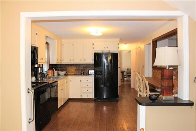 90 Rogers Rd, Yarmouth, ME 04096 - photo 4