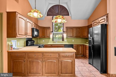 107 N Tulpehocken Rd, Reading, PA 19601 - photo 4