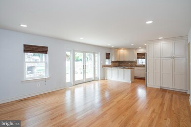 1423 W Wynnewood Rd, Ardmore, PA 19003 - photo 2