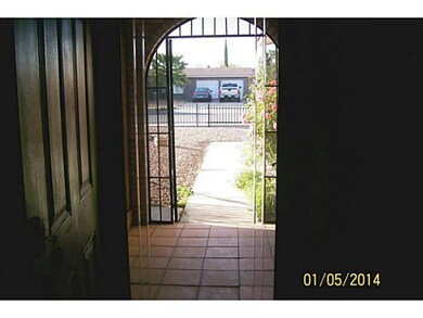 10804 Miller Barber Dr, El Paso, TX 79935 - photo 3