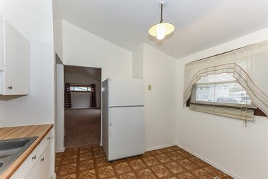 168 Sioux Ave, Carpentersville, IL 60110 - photo 3