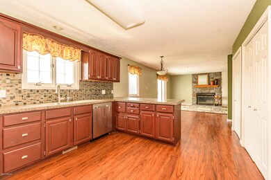 5695 Woodbrook-12