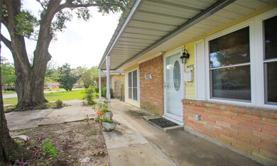 5002 Viking Dr, Houston, TX 77092 - photo 6