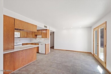 05-Kitchen & Dining