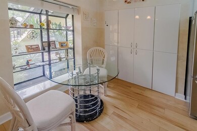 Eat in Kitchen
