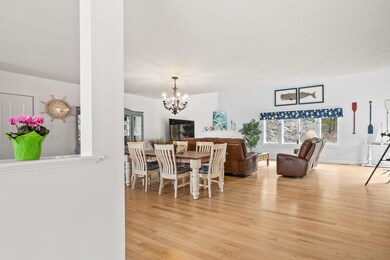 11 Aspen Rd, Buzzards Bay, MA 02532 - photo 6