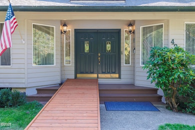 4220 NE Johns Ave, Neotsu, OR 97364 - photo 2