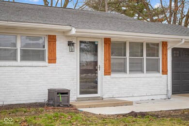 2615 12th St, Columbus, IN 47201 - photo 4