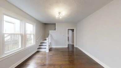 827 Wager St, Columbus, OH 43206 - photo 3