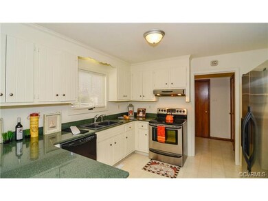 Updated kitchen with granite, stainless appliances
