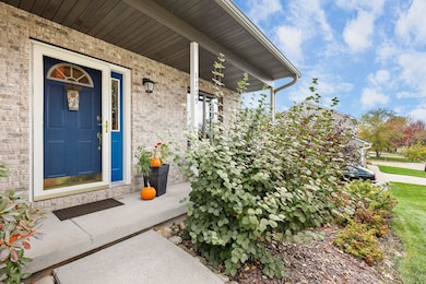 1709 Chapin Ln, Stoughton, WI 53589 - photo 3