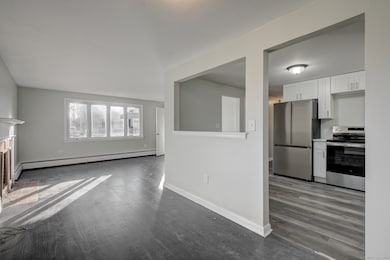 30 Harding Ave, Bloomfield, CT 06002 - photo 4