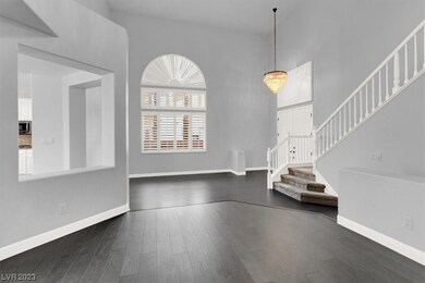 Vaulted ceilings with lots of natural light