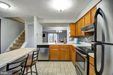 19476 Zinnia Cir, Germantown, MD 20876 - photo 7