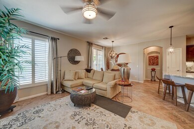 541 N Eucalyptus Pl-6