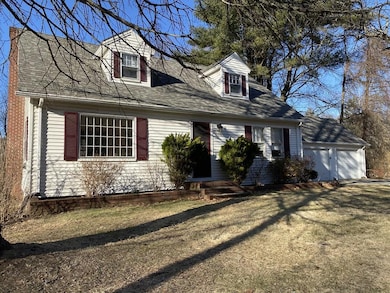 256 Dale St, North Andover, MA 01845 - photo 3