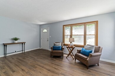 130 E Weisheimer Rd, Columbus, OH 43214 - photo 6