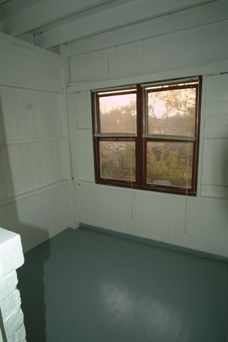 2612 W Montrose Ave, Chicago, IL 60618 - photo 6