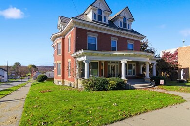 607 E Main St, Reynoldsville, PA 15851 - photo 2