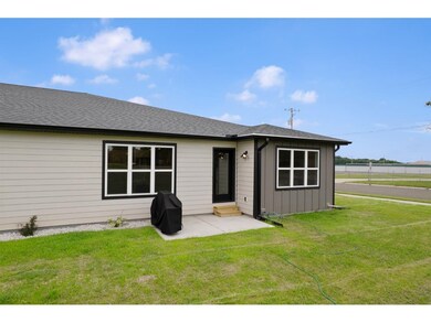 101 Hillside Rd, Caledonia, WI 53901 - photo 4