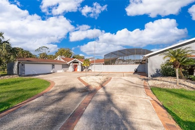 372 Rest Haven Rd, Geneva, FL 32732 - photo 4